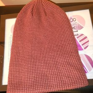 VALENTINES DEAL 🔥Berry  Waffle Knit Beanie